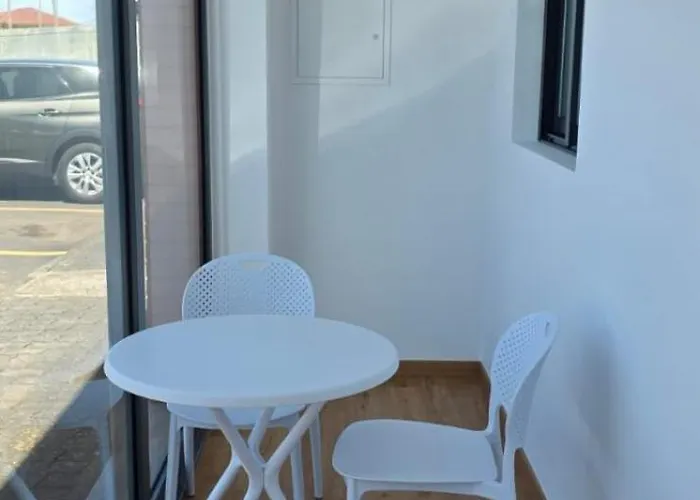 Por Do Sol Ii 莫尼兹港